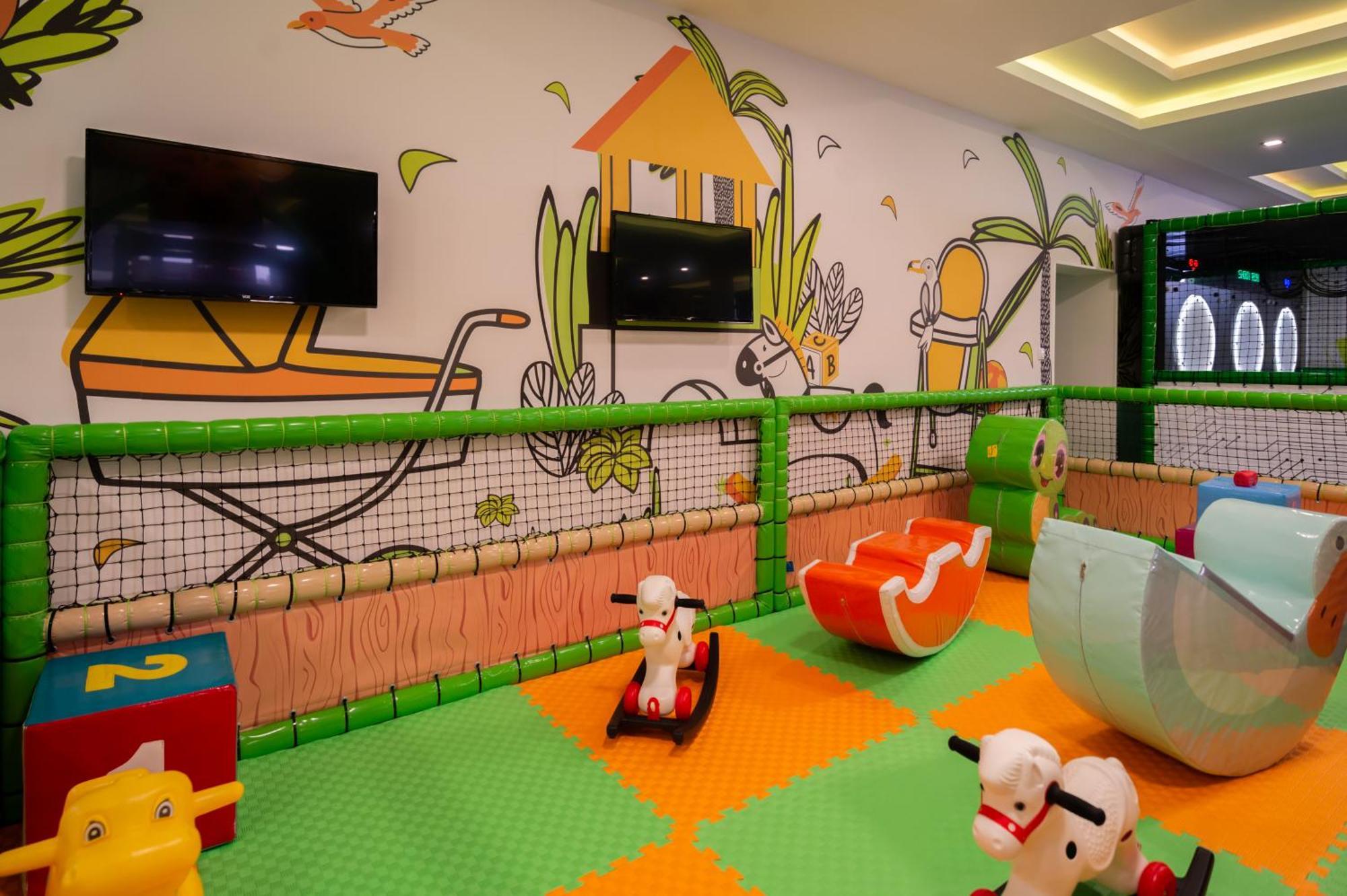 Hotel Nest 비옐리나 외부 사진