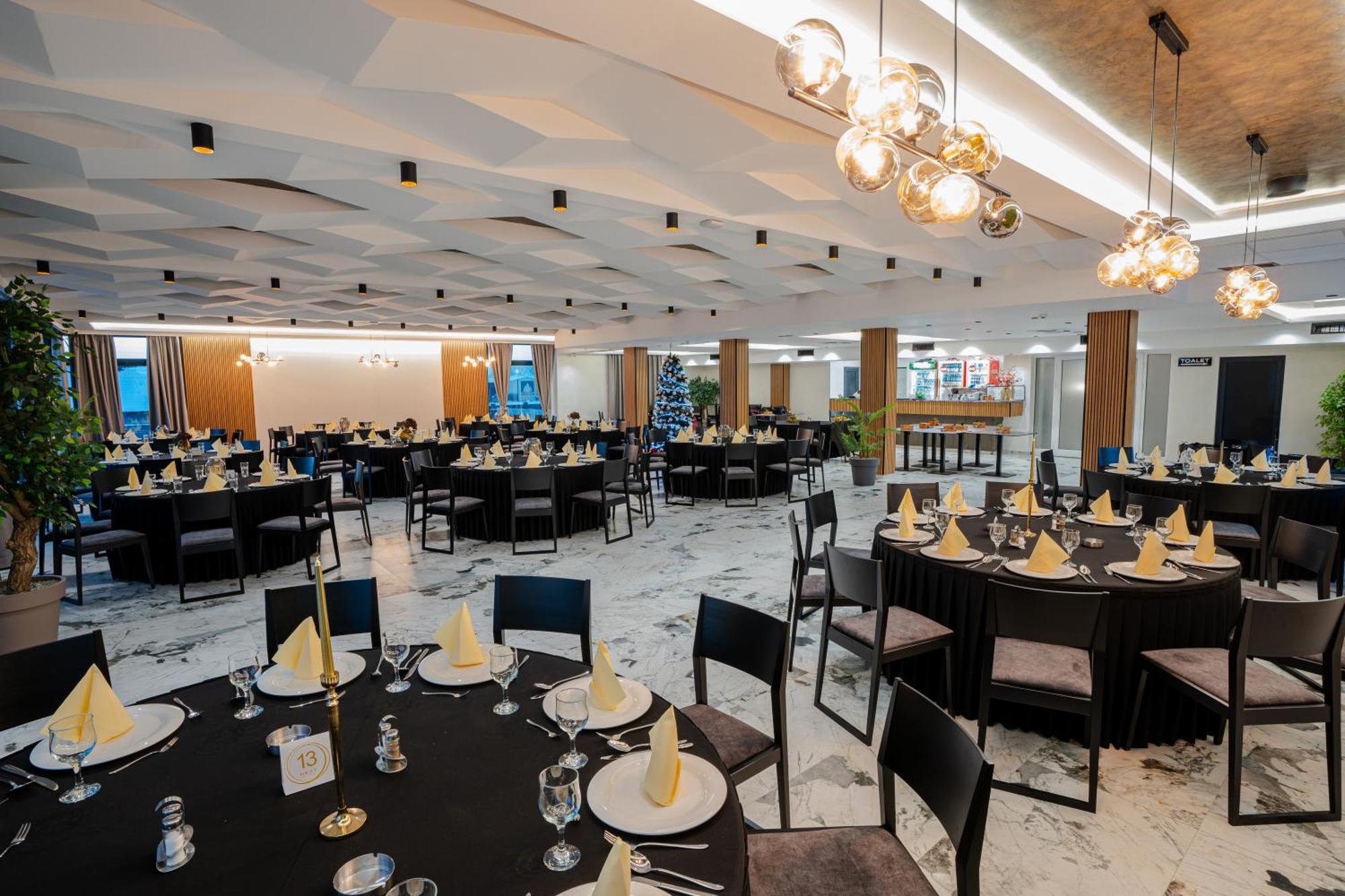 Hotel Nest 비옐리나 외부 사진
