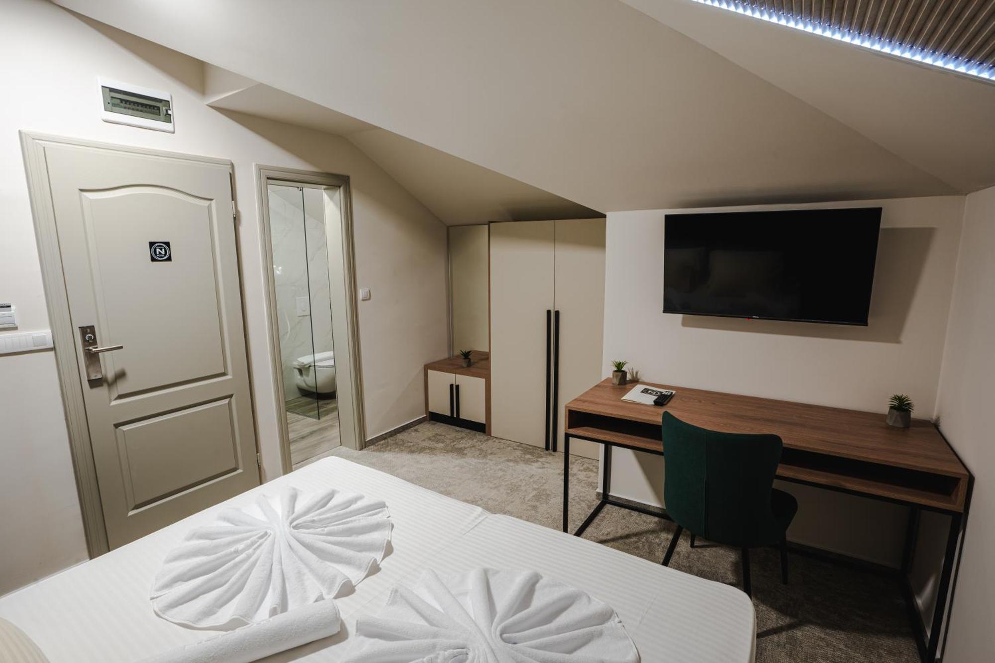Hotel Nest 비옐리나 외부 사진