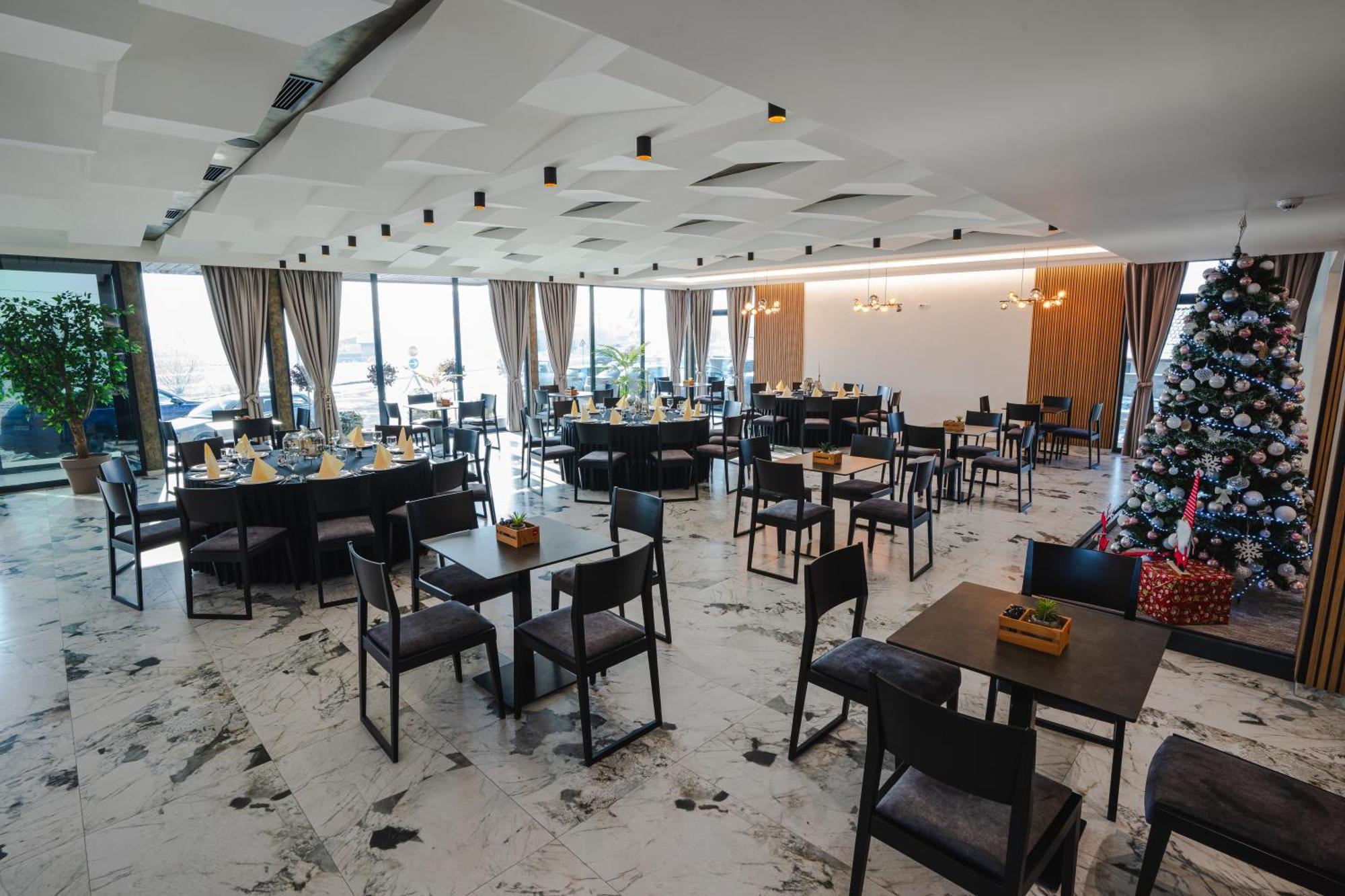 Hotel Nest 비옐리나 외부 사진